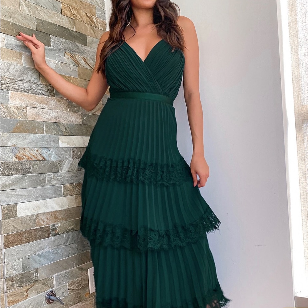 Emerald Lulu’s midi dress-NWT!